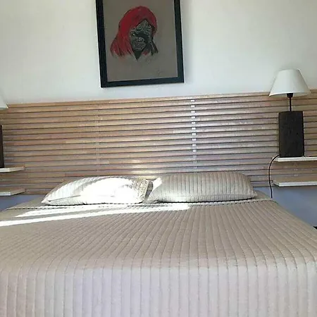 La Quinta Comfortable מלון